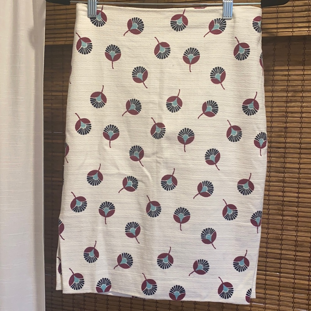 LOFT Pencil Skirt Size: 0